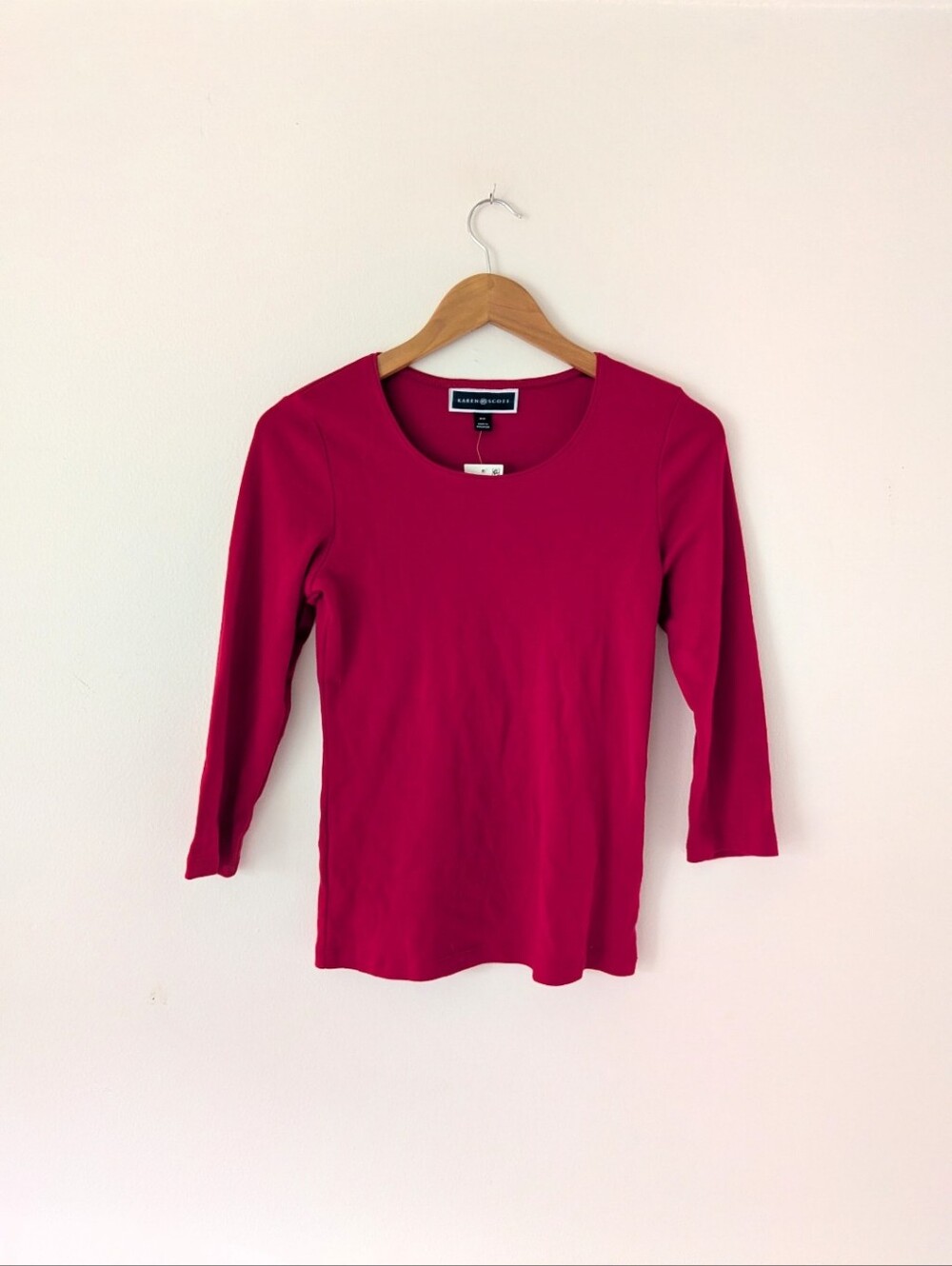 NWT Karen Scott Red Cotton 3/4 Sleeve Top - Picture 2 of 5